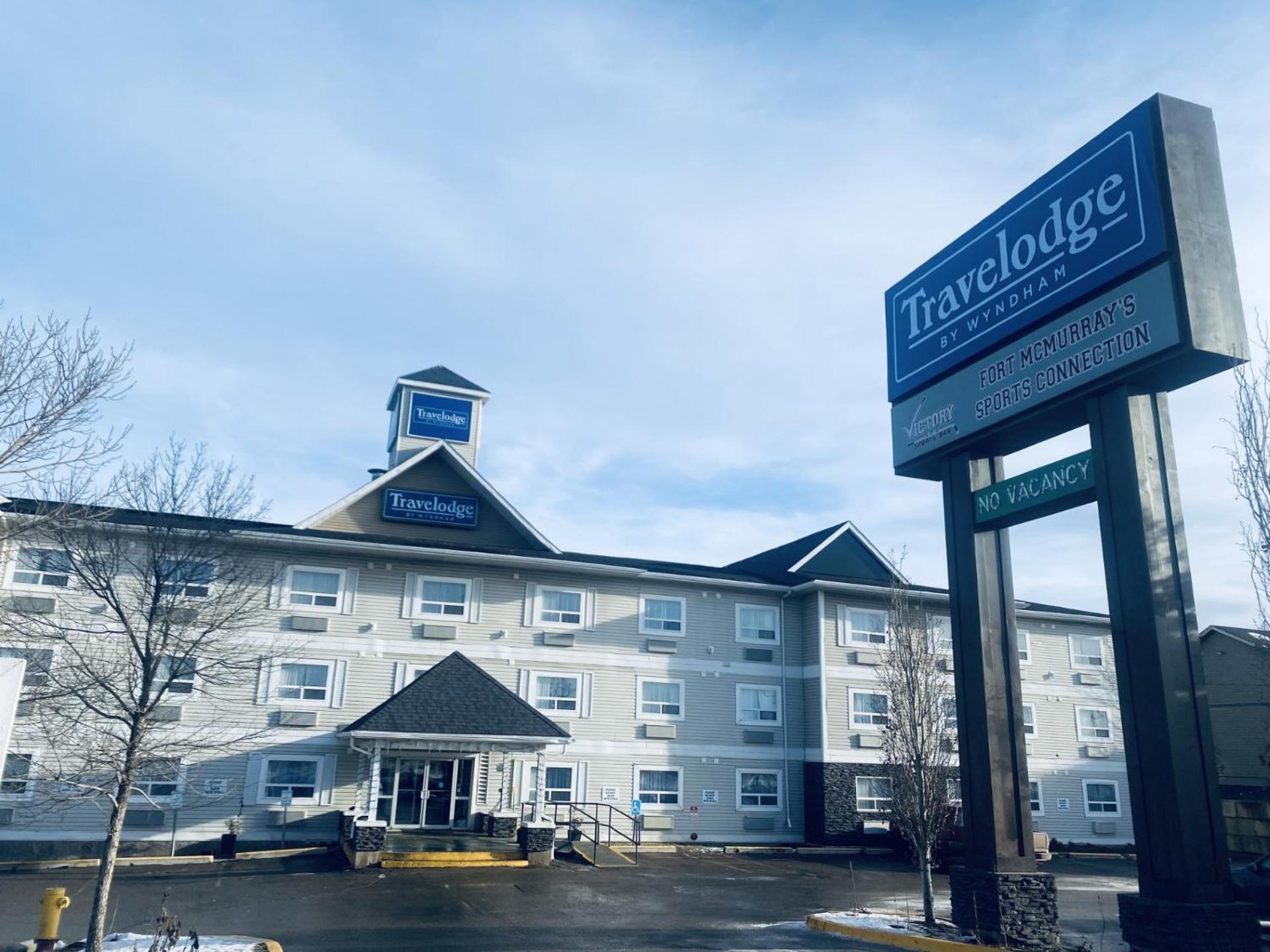 Travelodge By Wyndham Fort Mcmurray Buitenkant foto