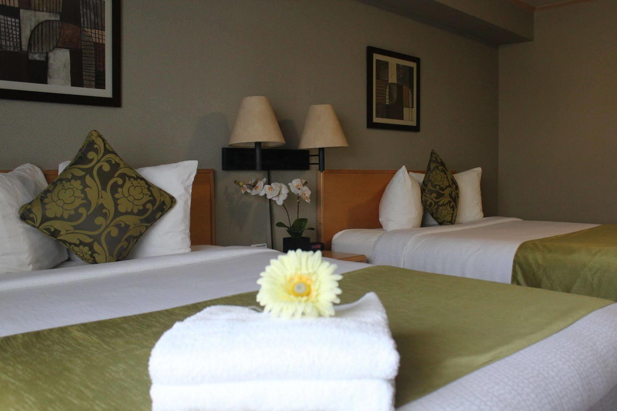 Travelodge By Wyndham Fort Mcmurray Buitenkant foto